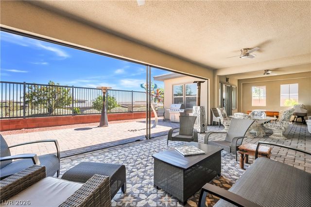 6700 REGENCY VALLEY Street, Las Vegas, NV 89148