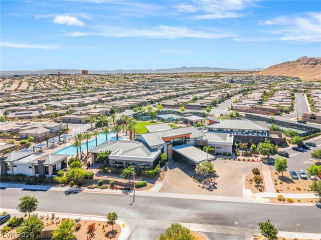 6700 REGENCY VALLEY Street, Las Vegas, NV 89148