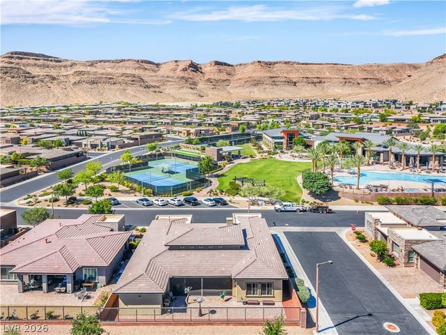 6700 REGENCY VALLEY Street, Las Vegas, NV 89148