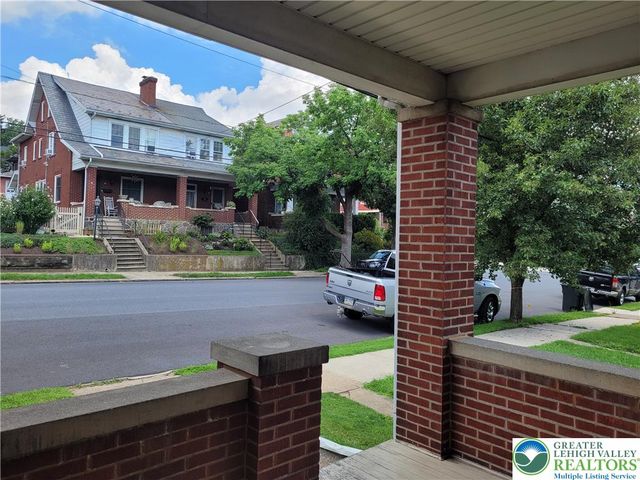 73 West Greenwich Street, Bethlehem City, PA 18018