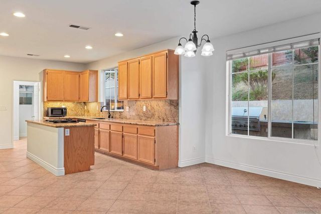 9310 Ashley View Pl, El Cajon, CA 92021