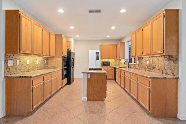 9310 Ashley View Pl, El Cajon, CA 92021