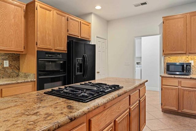 9310 Ashley View Pl, El Cajon, CA 92021