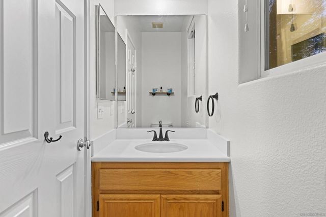 9310 Ashley View Pl, El Cajon, CA 92021