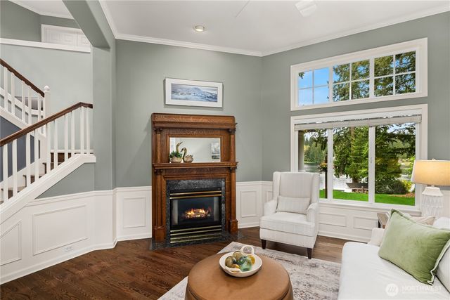 21827 SE 20th Street, Sammamish, WA 98075