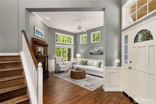 21827 SE 20th Street, Sammamish, WA 98075