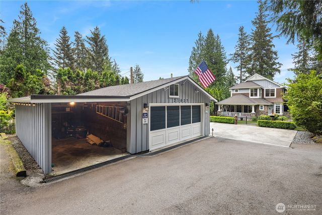 21827 SE 20th Street, Sammamish, WA 98075