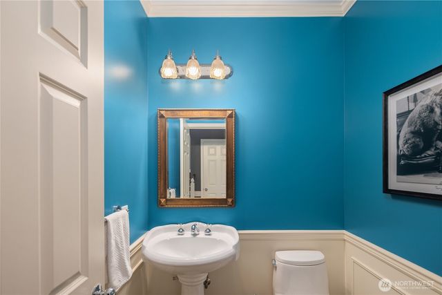 21827 SE 20th Street, Sammamish, WA 98075