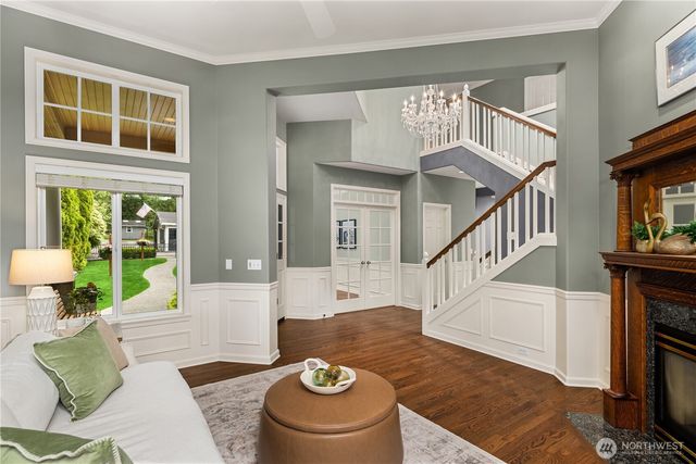 21827 SE 20th Street, Sammamish, WA 98075