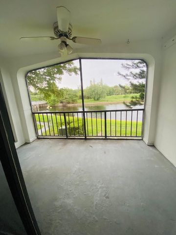 3760 Inverrary Drive 2h, Lauderhill, FL 33319