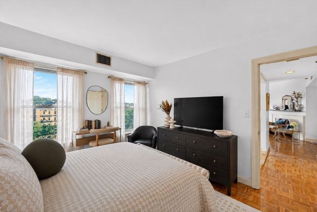 416 Commonwealth Avenue 615, Boston, MA 02215