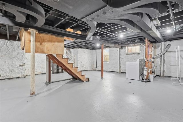 1009 W 77th Street, Kansas City, MO 64114