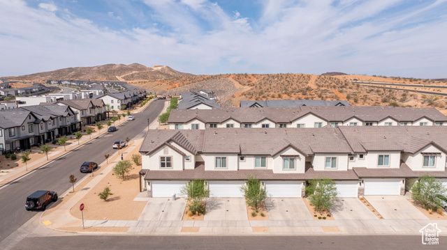 1356 S CLEFT ARCH LN, Washington, UT 84780