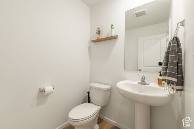 1356 S CLEFT ARCH LN, Washington, UT 84780