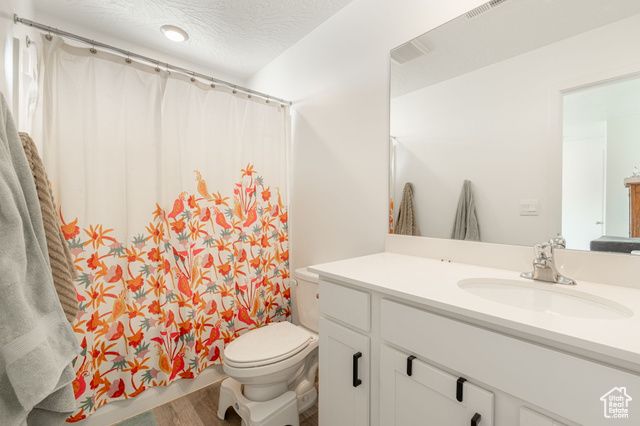 1356 S CLEFT ARCH LN, Washington, UT 84780