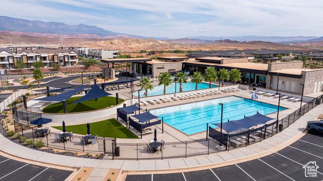 1356 S CLEFT ARCH LN, Washington, UT 84780