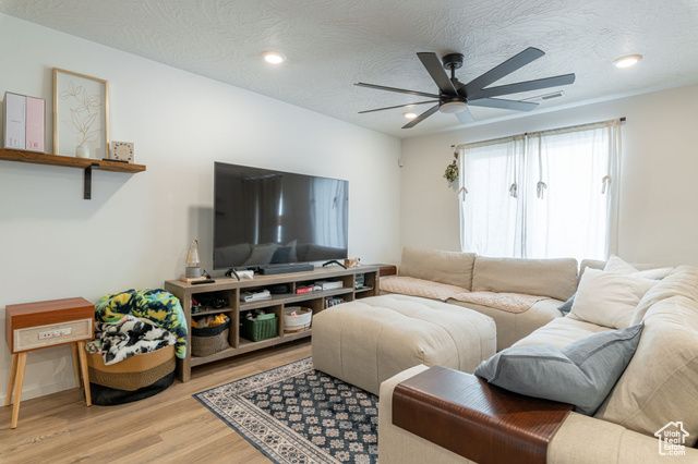 1356 S CLEFT ARCH LN, Washington, UT 84780