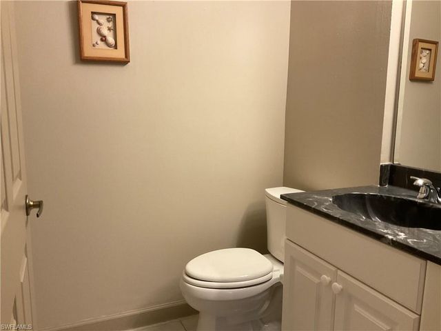 3060 Horizon LN 1404, Naples, FL 34109