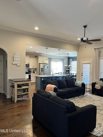 5903 Shiloh Lane, Southaven, MS 38672