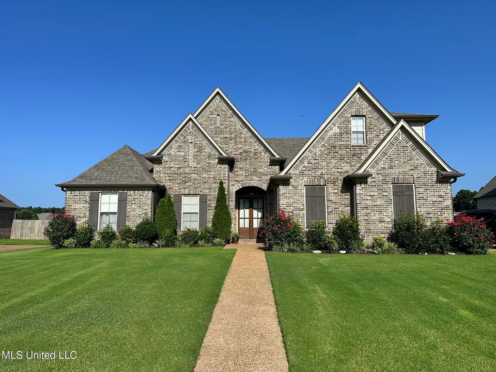 5903 Shiloh Lane, Southaven, MS 38672
