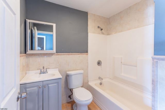 363 Summer St, Paterson City, NJ 07501