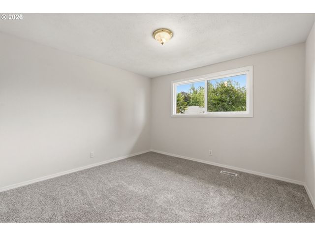 4754 NIGHTHAWK Ct Ne, Salem, OR 97305