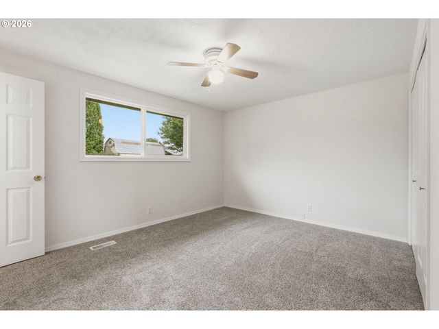 4754 NIGHTHAWK Ct Ne, Salem, OR 97305