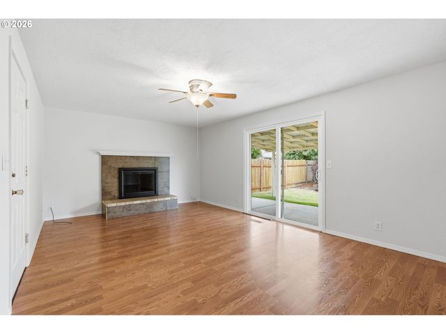 4754 NIGHTHAWK Ct Ne, Salem, OR 97305