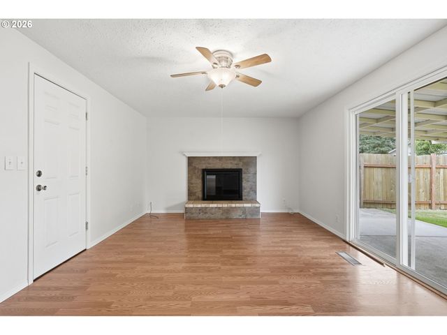 4754 NIGHTHAWK Ct Ne, Salem, OR 97305