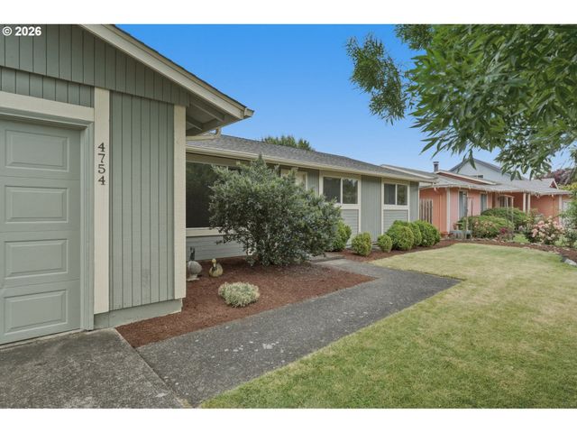 4754 NIGHTHAWK Ct Ne, Salem, OR 97305
