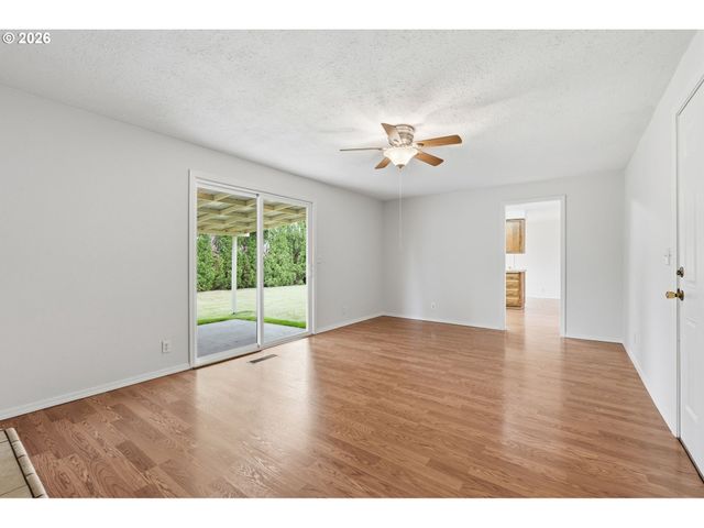 4754 NIGHTHAWK Ct Ne, Salem, OR 97305