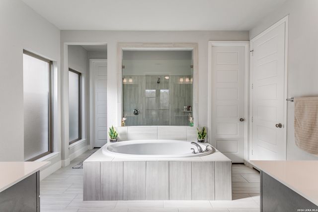 13012 Tiny Tree Ln, San Antonio, TX 78245