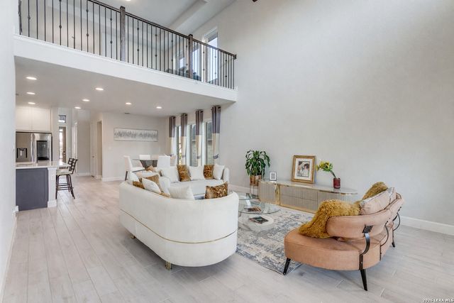 13012 Tiny Tree Ln, San Antonio, TX 78245