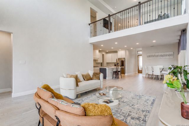 13012 Tiny Tree Ln, San Antonio, TX 78245