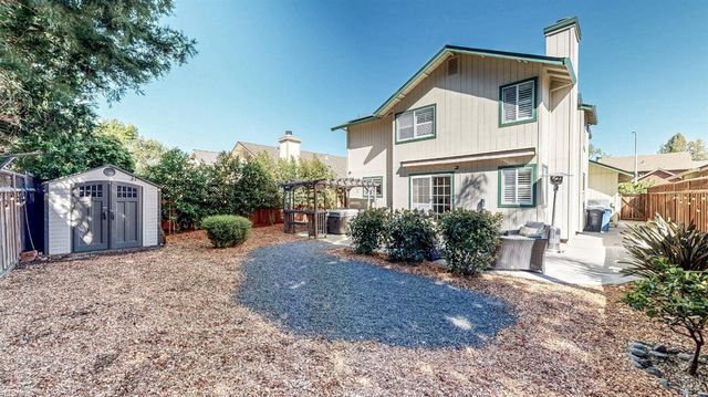 414 Princess Way, Windsor, CA 95492