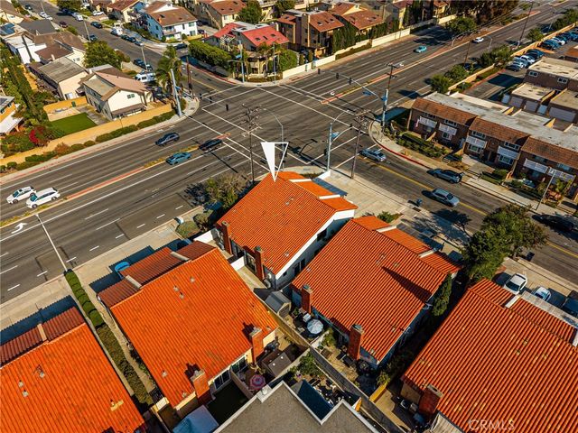4981 Pearce B, Huntington Beach, CA 92649