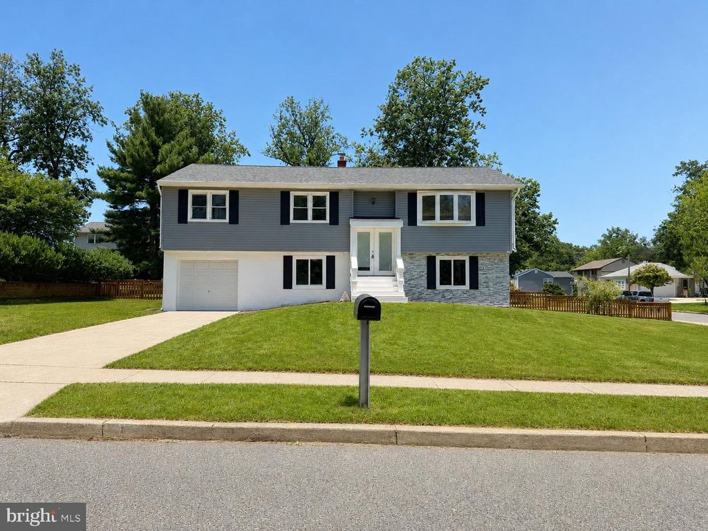 1 BEECHWOOD ST, BLACKWOOD, NJ 08012 — photo 2