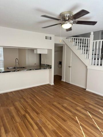 4252 Belle Park Drive 4252, Houston, TX 77072