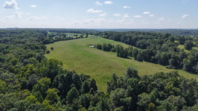 150 Piper Rd, Portland, TN 37148