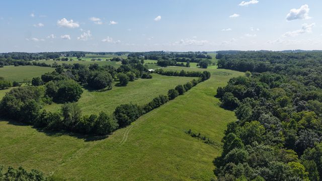 150 Piper Rd, Portland, TN 37148