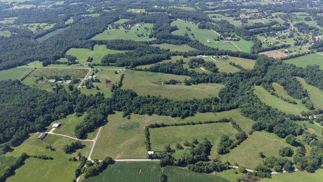 150 Piper Rd, Portland, TN 37148