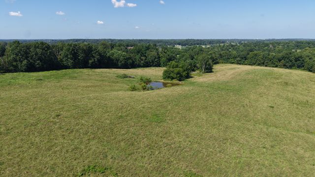 150 Piper Rd, Portland, TN 37148