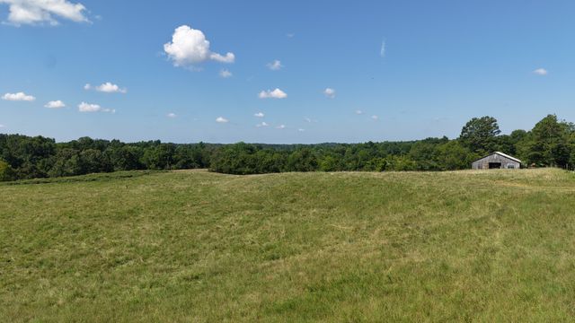 150 Piper Rd, Portland, TN 37148