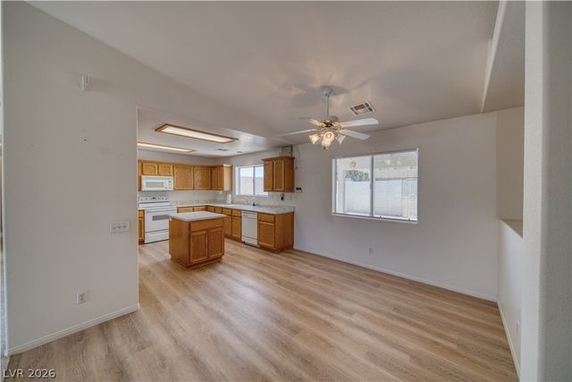 1801 West Dyer Road, Pahrump, NV 89048