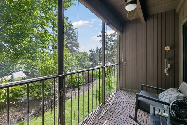 9700 Portland Avenue S 223, Bloomington, MN 55420