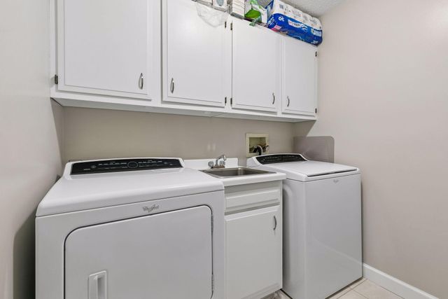 9700 Portland Avenue S 223, Bloomington, MN 55420