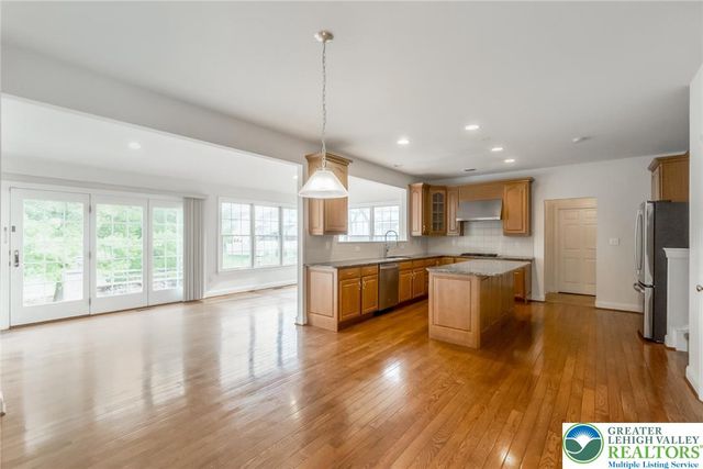 4178 Rexford Drive, Bethlehem Twp, PA 18020