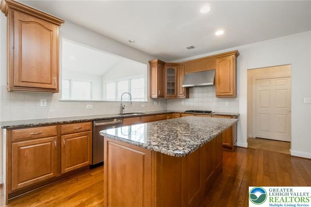 4178 Rexford Drive, Bethlehem Twp, PA 18020