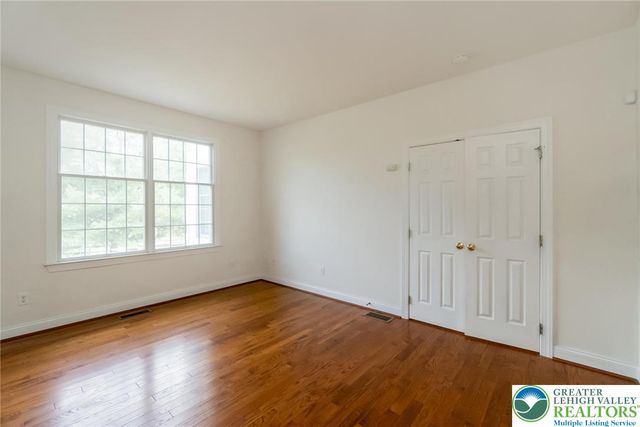 4178 Rexford Drive, Bethlehem Twp, PA 18020