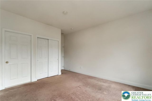 4178 Rexford Drive, Bethlehem Twp, PA 18020